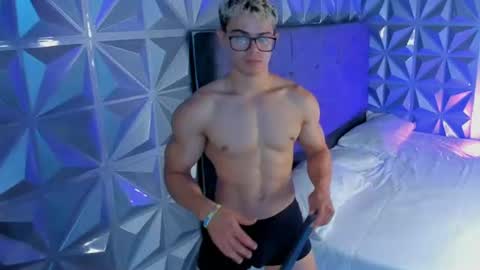Snapshot of hercules_12345 chatting on June 2026 02:57:01 AM Hercules online show from June 2026 02:57:01 AM