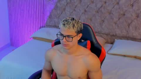 Snapshot of hercules_12345 chatting on June 2026 08:17:01 AM Hercules online show from June 2026 08:17:01 AM
