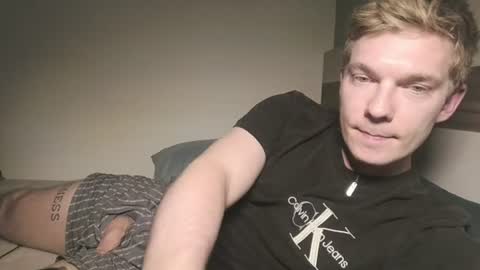 Snapshot of hercules__ chatting on July 2026 04:12:01 PM Gregblonde Alextattoo online show from July 2026 04:12:01 PM