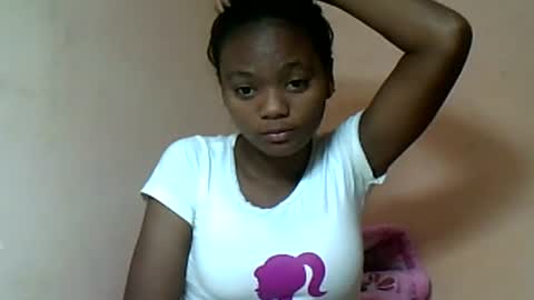 herisse01 online show from June 2026 03:24:02 PM