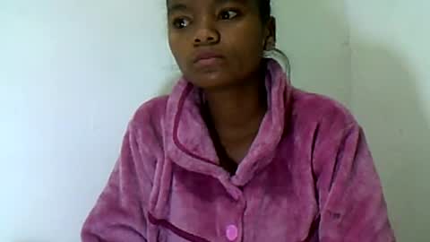 herisse01 online show from July 2026 06:54:01 AM