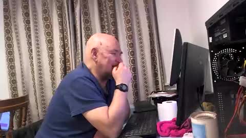 Snapshot of hermeneutika chatting on February 2025 10:17:02 PM mature online show from February 2025 10:17:02 PM