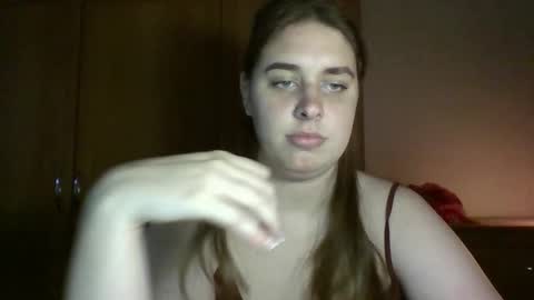 hess_luna_ online show from September 2025 09:13:02 AM