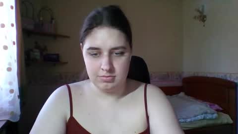 hess_luna_ online show from March 2026 10:20:01 AM