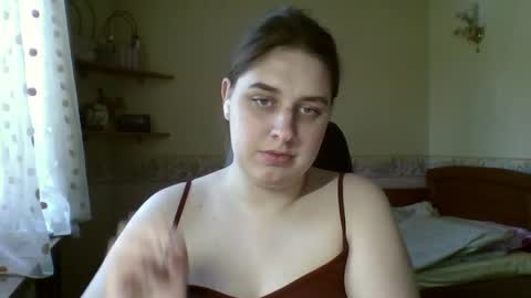 hess_luna_ online show from March 2026 10:10:01 AM