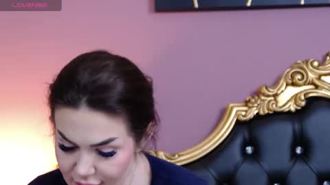 Snapshot of hessahessy chatting on January 2025 12:19:02 PM Hessy online show from January 2025 12:19:02 PM