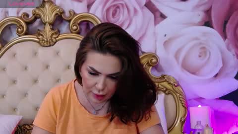 Snapshot of hessahessy chatting on October 2025 06:20:01 PM Hessy online show from October 2025 06:20:01 PM