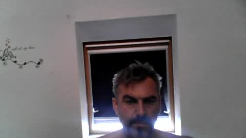 hessenboy_ffm online show from June 2026 07:02:01 AM