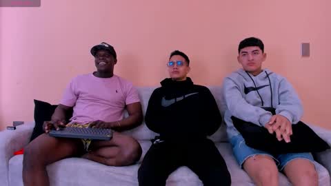 Snapshot of heteros_men chatting on November 2025 01:47:02 PM heteros men online show from November 2025 01:47:02 PM