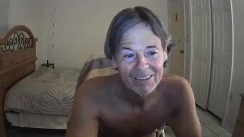 hewes1 online show from April 2026 06:41:02 AM