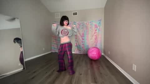 salem online show from February 2025 02:40:02 AM