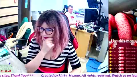 Snapshot of hexme_kinky_office chatting on March 2025 10:30:02 AM hexme_kinky_office online show from March 2025 10:30:02 AM