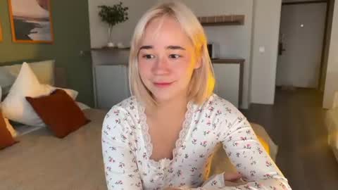 Lucy Nip slip shady online show from June 2026 06:34:01 PM