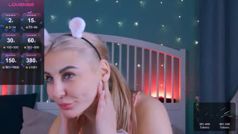 hey_cassie online show from November 2025 04:09:01 PM