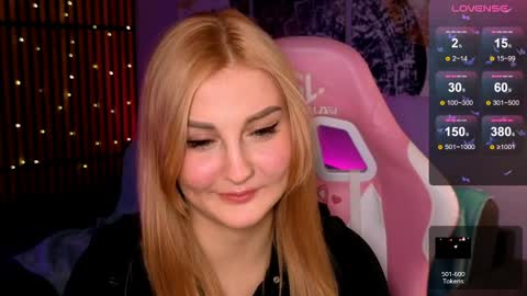 hey_cassie online show from April 2026 03:06:01 PM