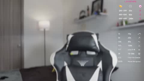 hey_cesard online show from October 2025 02:54:01 PM