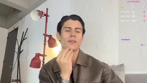 hey_cesard online show from July 2026 07:38:01 PM