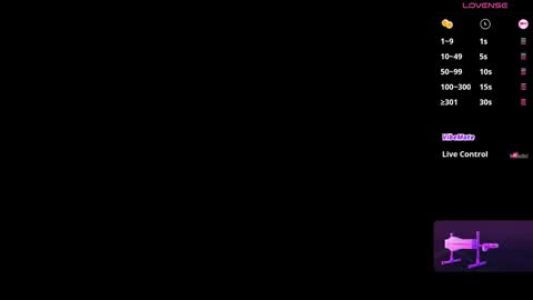 Snapshot of hey_lucas chatting on December 2024 10:56:01 PM Heylucas 69 Insta Twitter Snap online show from December 2024 10:56:01 PM