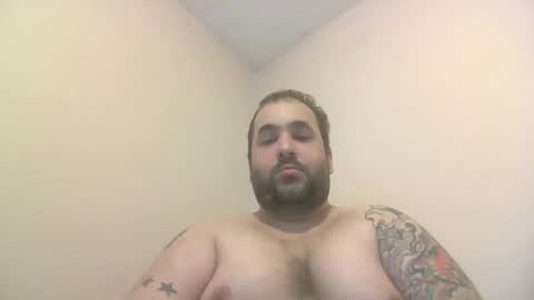 Snapshot of heyhoo111 chatting on June 2026 06:27:01 AM heyhoo111 online show from June 2026 06:27:01 AM