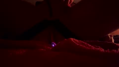 Snapshot of hh2u chatting on November 2025 10:08:02 PM AndreasHot online show from November 2025 10:08:02 PM