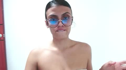 Snapshot of hhayek_eva7 chatting on February 2025 01:40:02 PM Eva online show from February 2025 01:40:02 PM