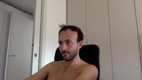 Snapshot of hhombre chatting on July 2026 08:32:01 AM hhombre online show from July 2026 08:32:01 AM