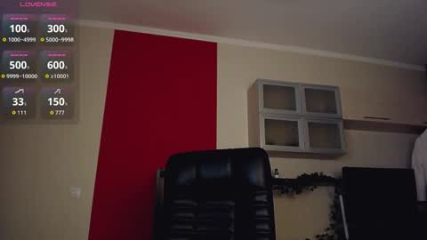 Lina online show from October 2025 04:58:01 AM