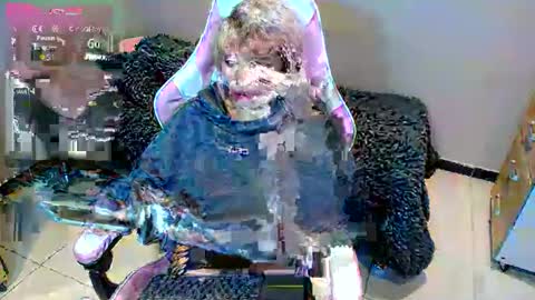 hi_scarlett online show from January 2025 01:36:02 PM