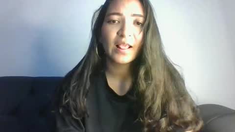 Clau y Ricky online show from September 2025 04:11:01 PM