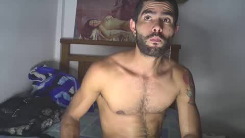 hideonbush online show from October 2025 02:56:01 AM