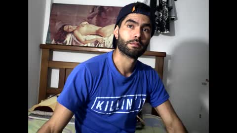 hideonbush online show from December 2025 11:49:02 AM