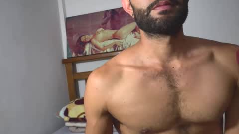 hideonbush online show from December 2025 03:31:01 PM