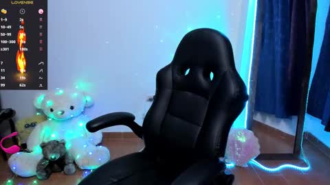 Diana online show from February 2025 12:36:02 AM