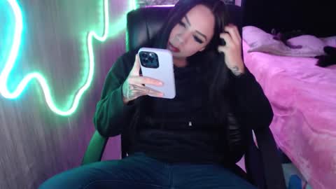 high online show from January 2026 06:18:01 AM