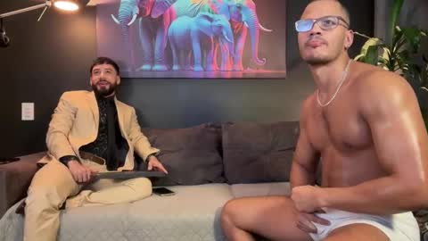 Terry and E online show from September 2025 01:27:01 AM