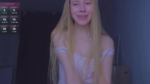 Snapshot of hihi_im_chloe chatting on October 2025 12:14:01 AM Chloe online show from October 2025 12:14:01 AM