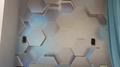 HIHIKA online show from April 2026 09:04:01 PM