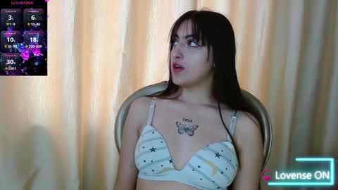 hilary thompson online show from December 2024 02:02:01 PM