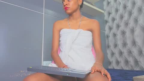  Hillary  online show from February 2026 07:57:02 PM