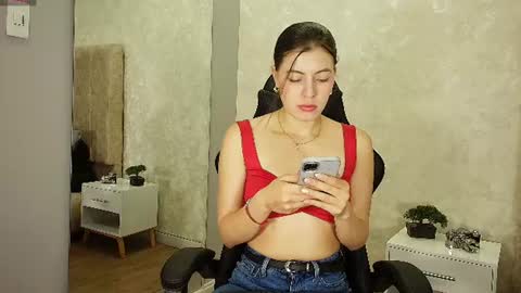 Hillar Myer online show from June 2026 05:35:02 PM