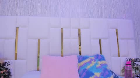 Hillary online show from October 2025 11:33:02 AM