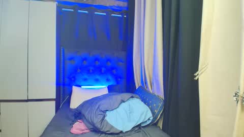 yuricah online show from September 2025 05:52:02 AM