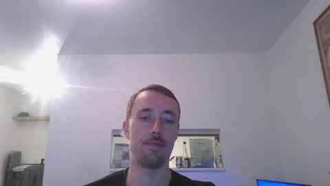 Snapshot of himerosj chatting on December 2025 10:23:02 AM himerosj online show from December 2025 10:23:02 AM