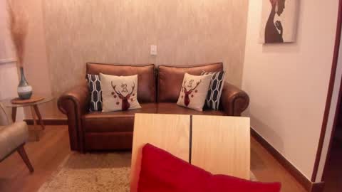 Hinnata online show from February 2025 01:41:02 AM