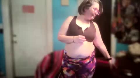 Bella online show from February 2026 03:43:01 AM