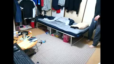 Snapshot of hiro110 chatting on January 2025 07:18:02 PM hiro110 online show from January 2025 07:18:02 PM