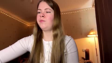 I am Amy ntmu Lets hit 10 Thumbs Up together online show from March 2026 10:11:02 AM