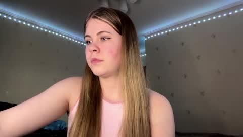 I am Amy ntmu Lets hit 10 Thumbs Up together online show from March 2026 02:17:01 PM