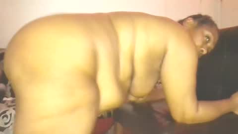 Snapshot of hisforever chatting on December 2024 01:53:01 AM KASHEL online show from December 2024 01:53:01 AM