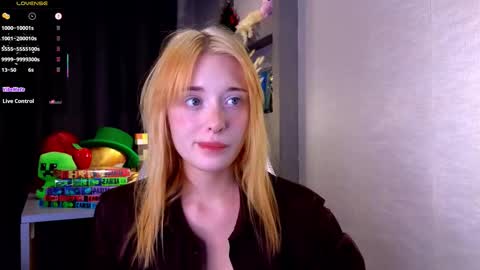 Ella online show from September 2025 05:17:01 PM